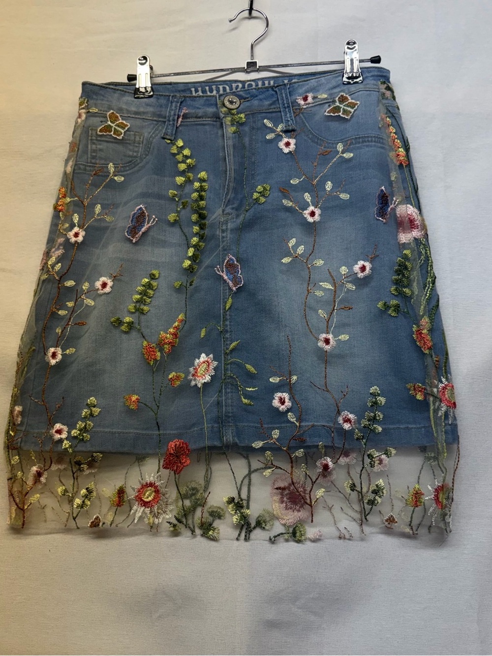 Hydraulic Tribeca Mid-Rise a blue Denim Mini Skirt Embroidered Mesh overlay sz 4
